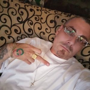 Meet your Posher, Dion